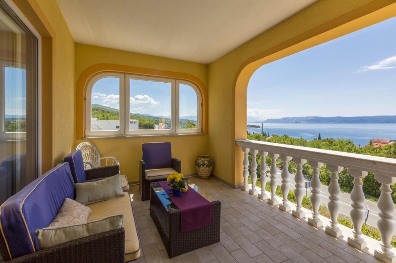 Seaview Apartment Crikvenica Exterior photo