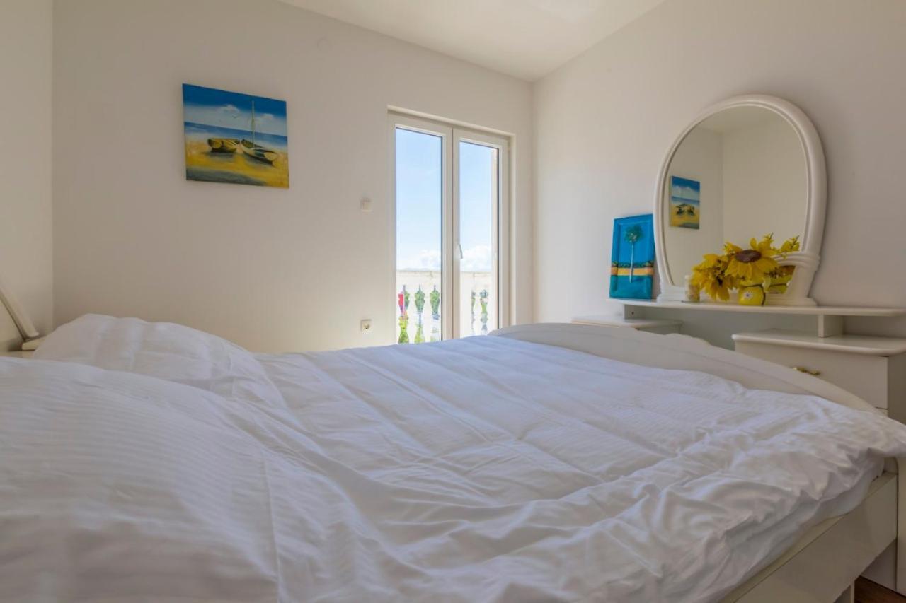 Seaview Apartment Crikvenica Exterior photo